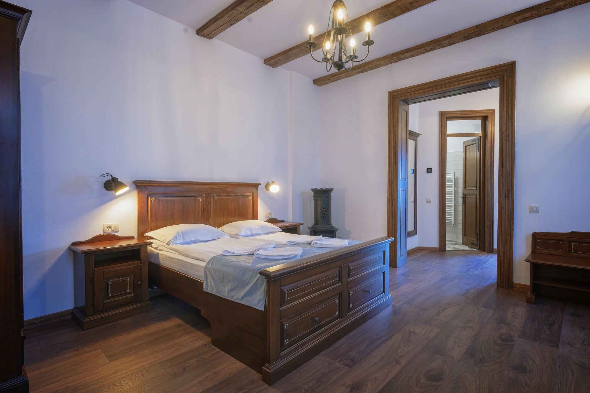 Hotel Boutique Casa Chitic -Hotel And Restaurant Str Johann Gott Nr7 布拉索夫 外观 照片