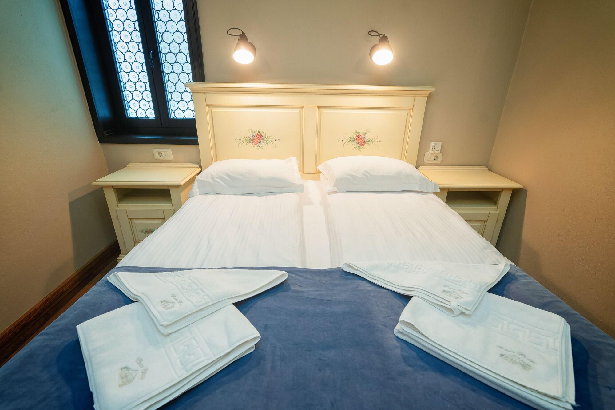 Hotel Boutique Casa Chitic -Hotel And Restaurant Str Johann Gott Nr7 布拉索夫 外观 照片
