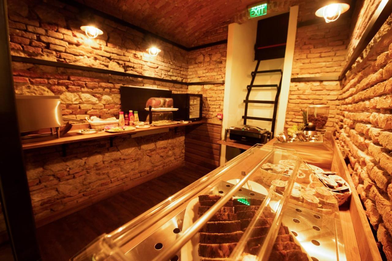 Hotel Boutique Casa Chitic -Hotel And Restaurant Str Johann Gott Nr7 布拉索夫 外观 照片